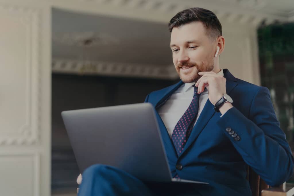 Can a consultant solicitor have their own website?